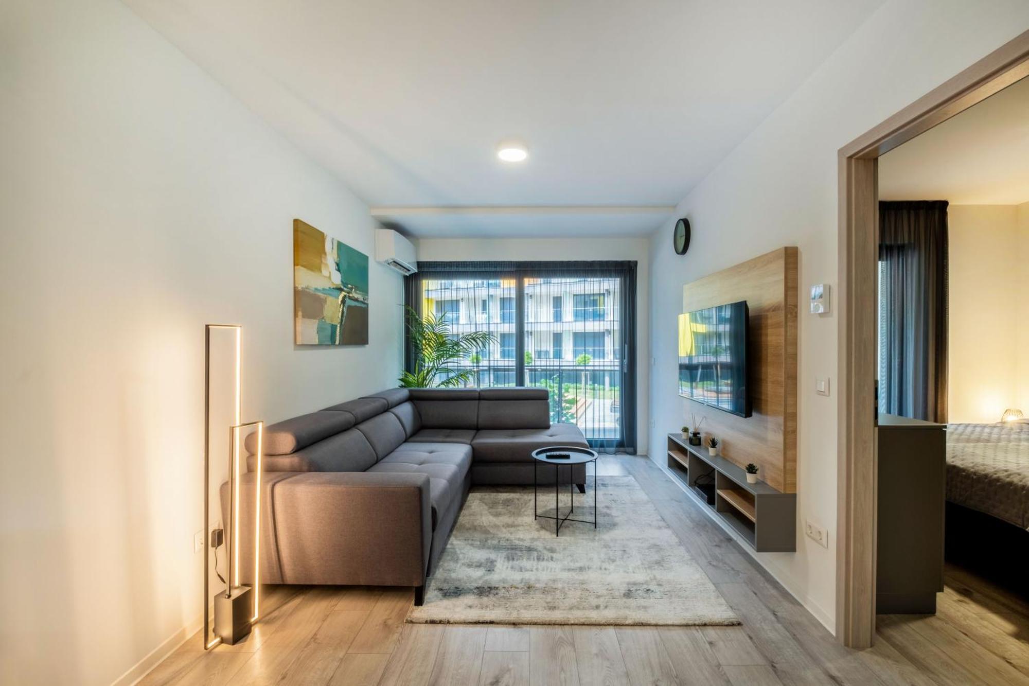Casa Romana Apartmanok Siofok By Bltn المظهر الخارجي الصورة